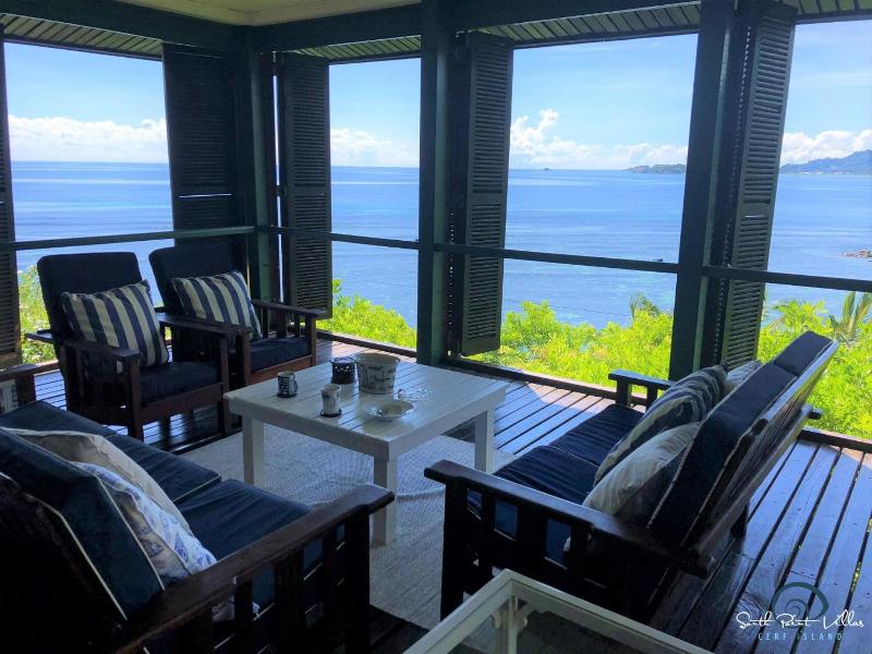 South Point Villas Cerf Island image