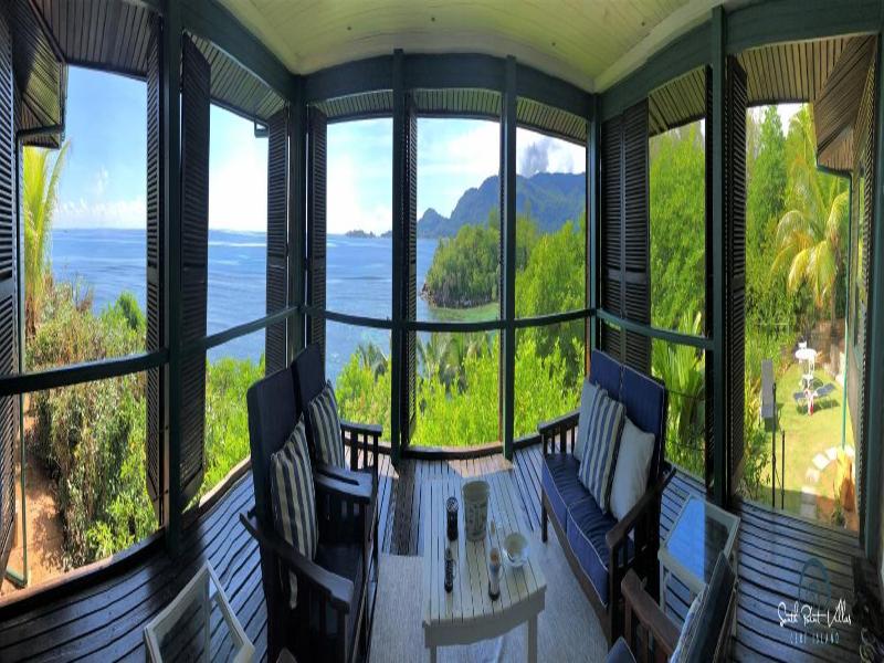 South Point Villas Cerf Island image