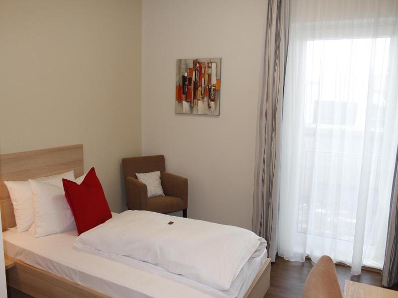 Prime 20 Serviced Apartments image