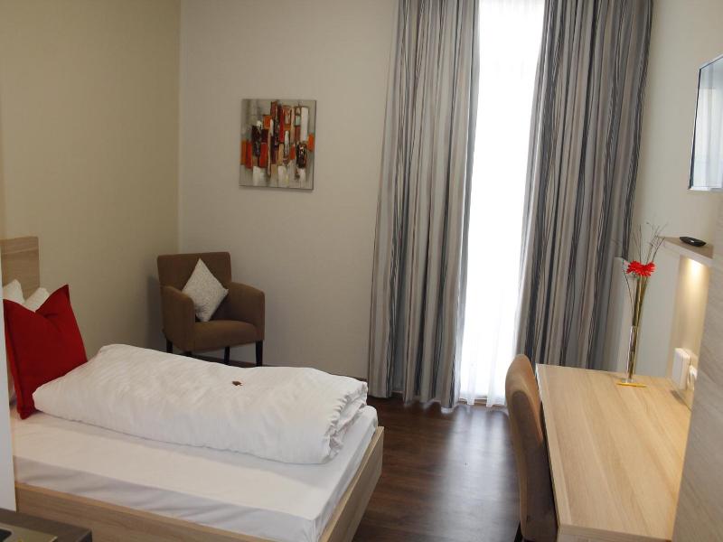 Prime 20 Serviced Apartments image