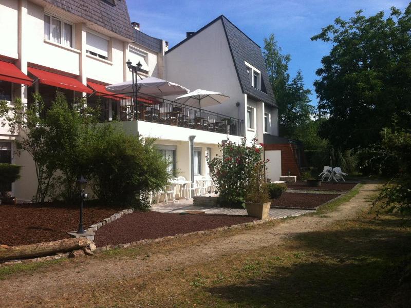 Hotel La Longue Vue image
