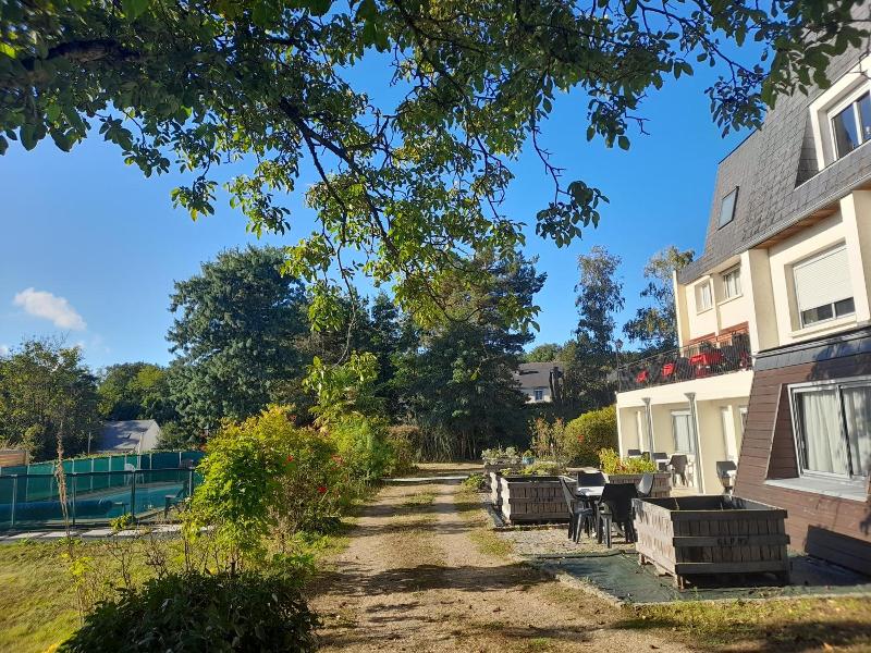 Hotel La Longue Vue image