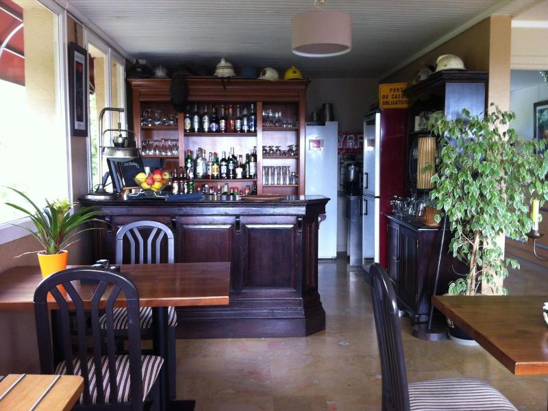 Hotel La Longue Vue image