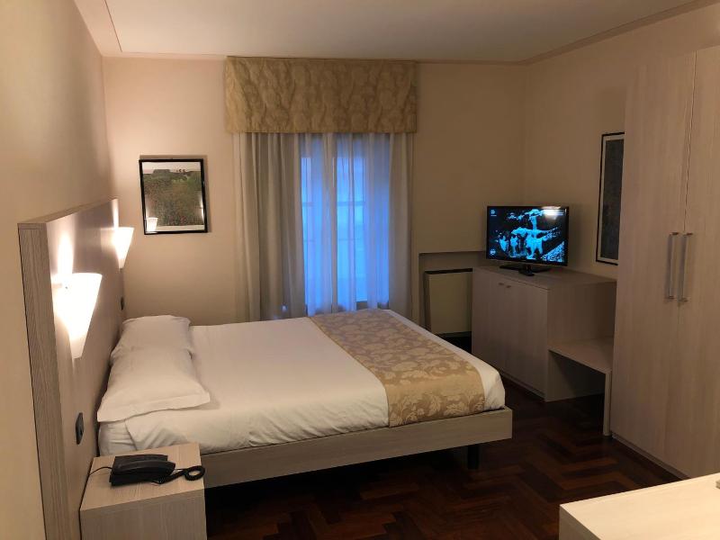 Hotel Boutique Antiche Mura image