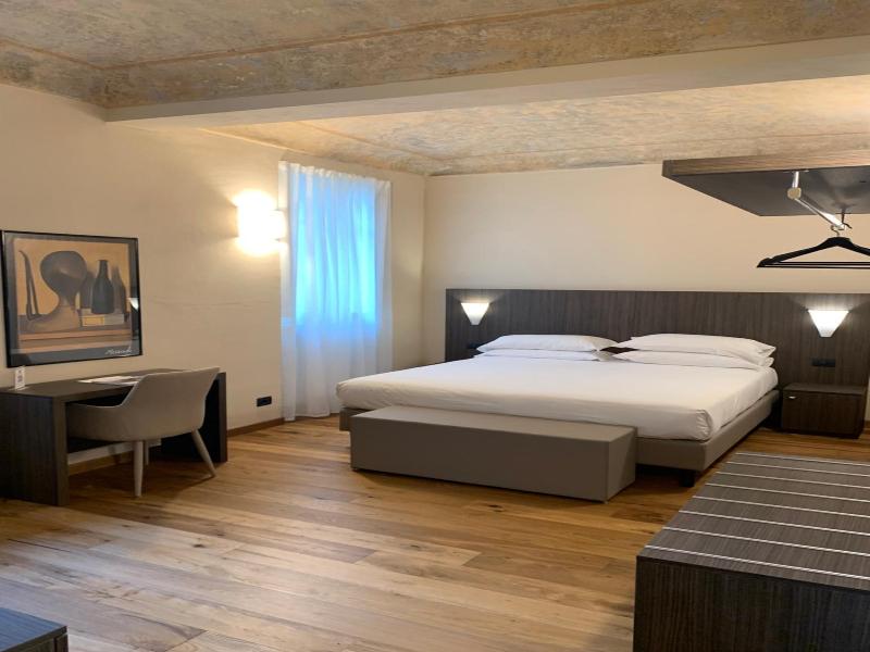 Hotel Boutique Antiche Mura image