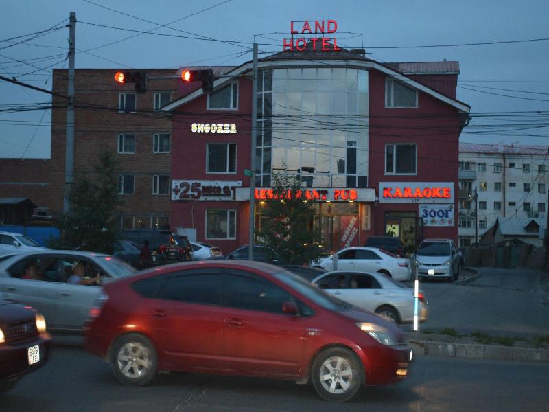 Land Hotel image