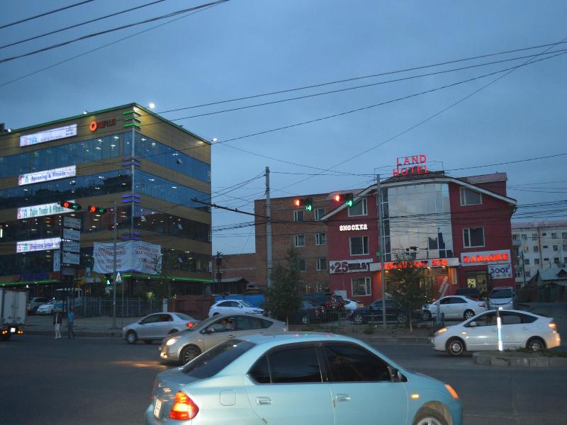 Land Hotel image