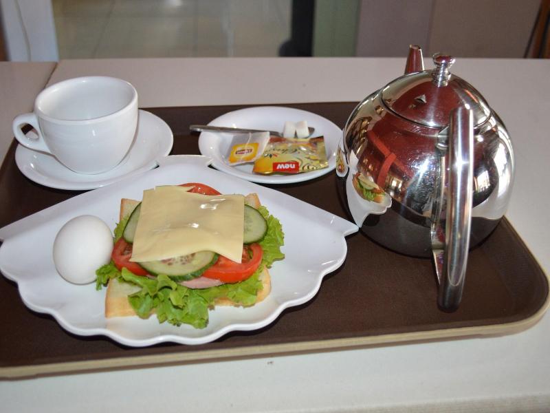 Land Hotel image