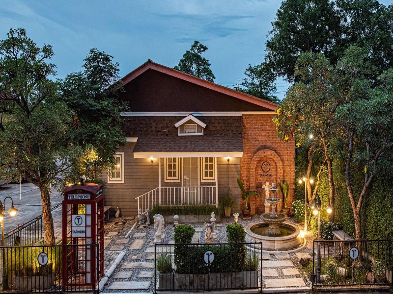 Tarnsiri Boutique Resort image