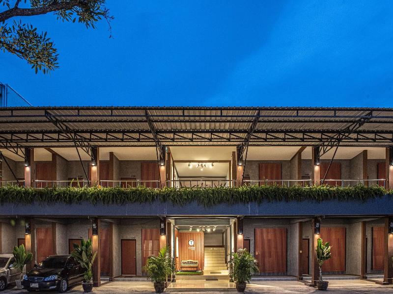 Tarnsiri Boutique Resort image