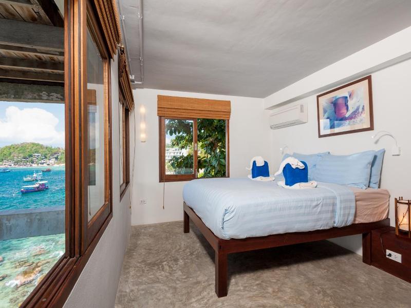 Cape Shark Villas image