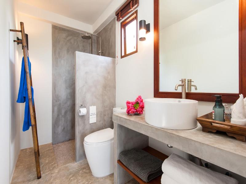 Cape Shark Villas image