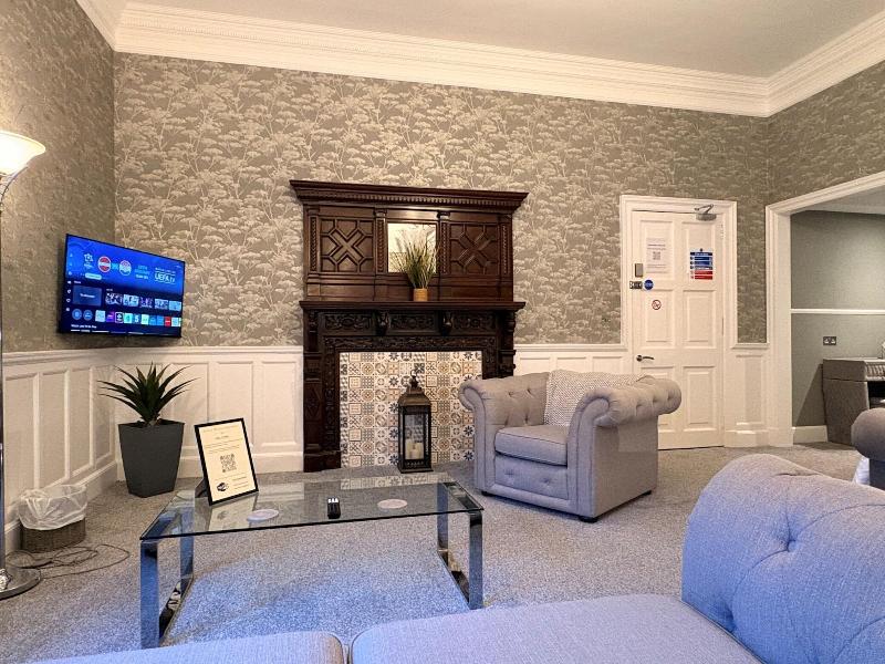 Rossal House Apartments image