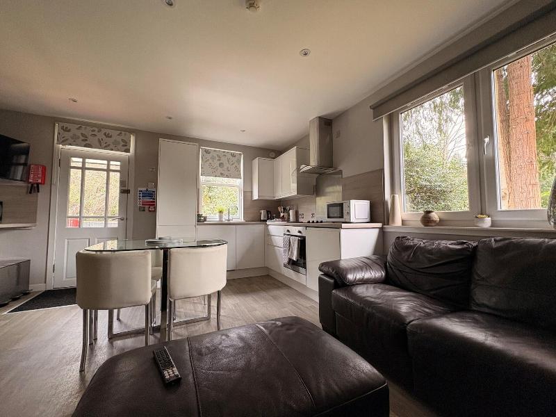 Rossal House Apartments image