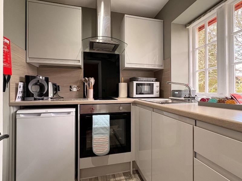 Rossal House Apartments image