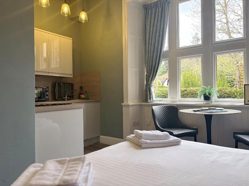 Rossal House Apartments image