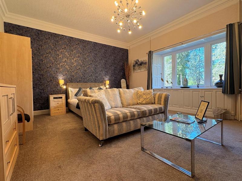 Rossal House Apartments image