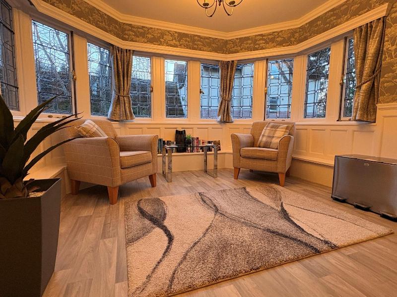 Rossal House Apartments image