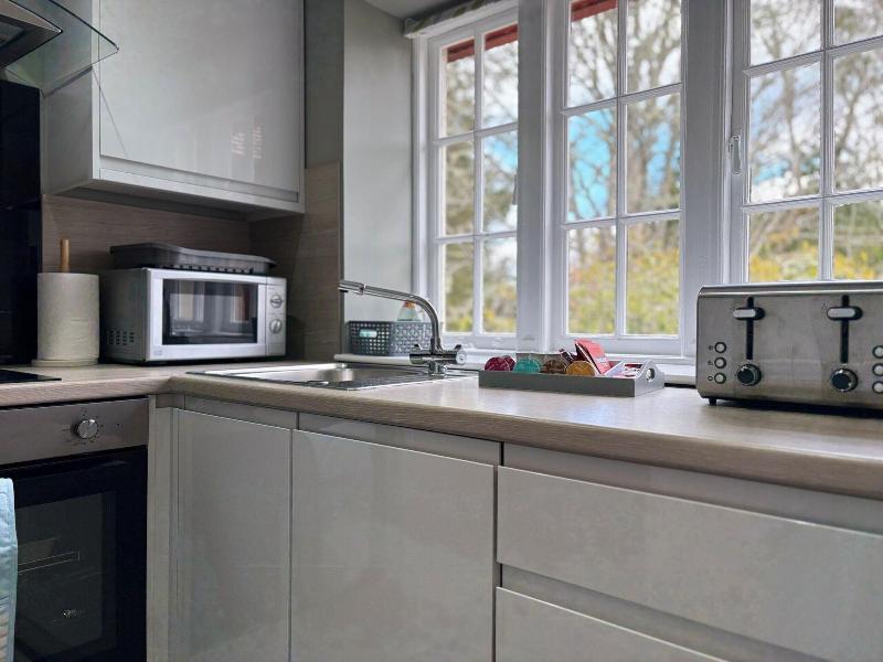 Rossal House Apartments image