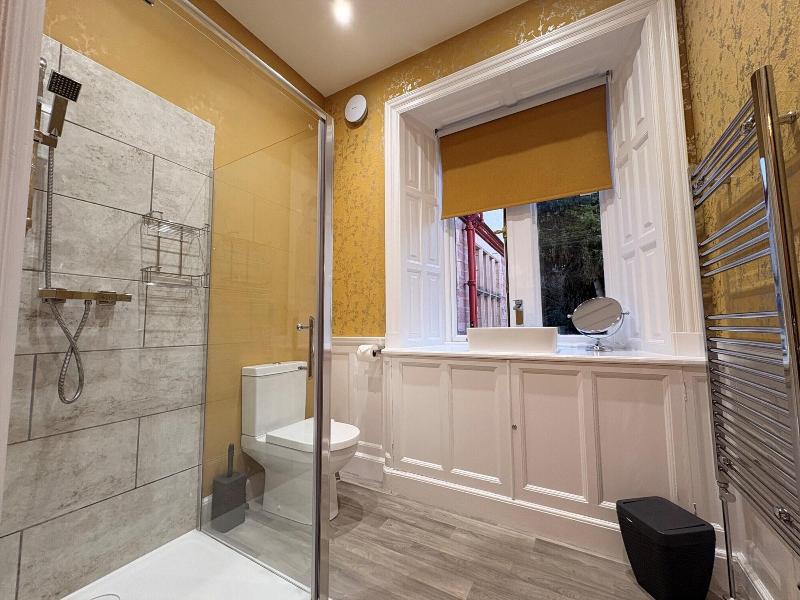 Rossal House Apartments image