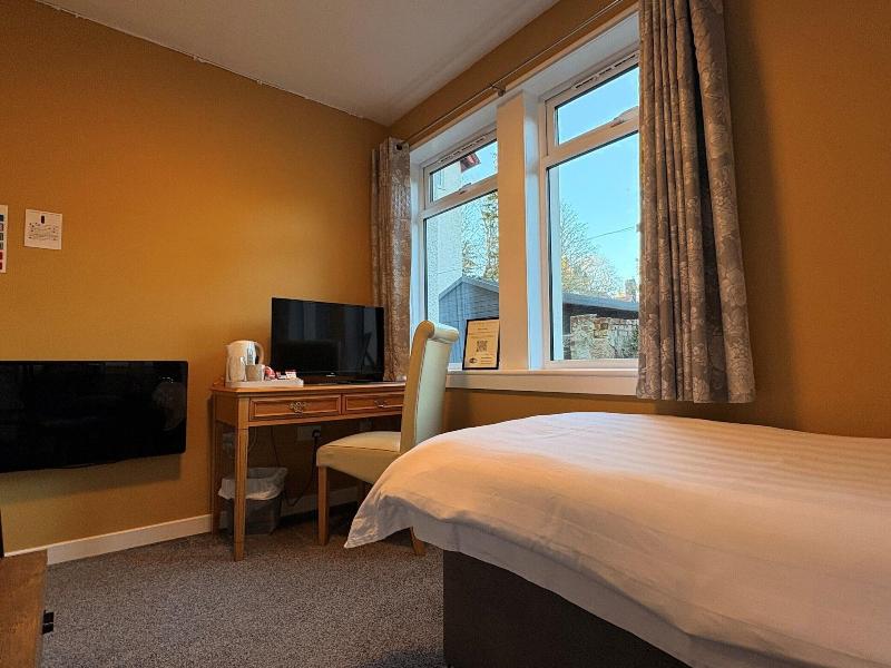 Rossal House Apartments image