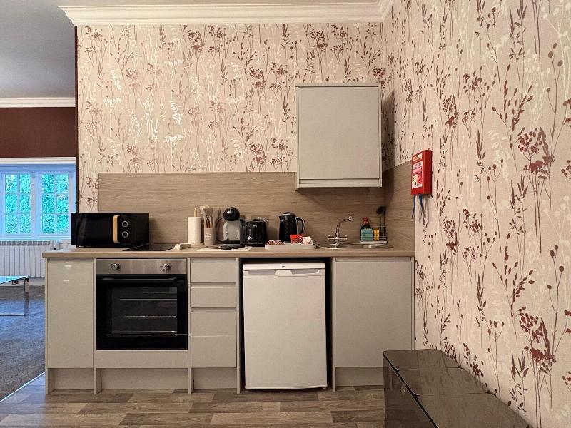 Rossal House Apartments image
