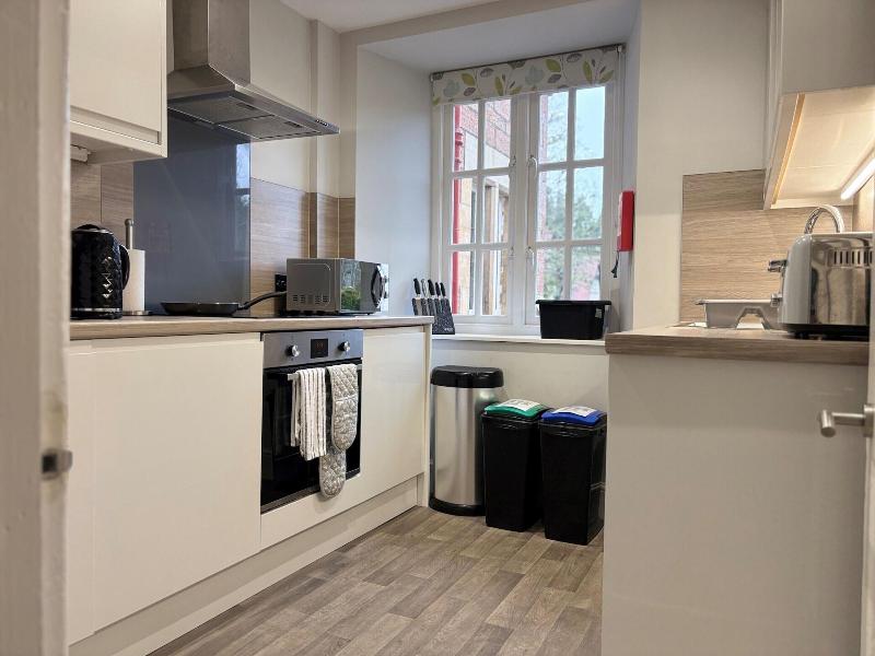 Rossal House Apartments image