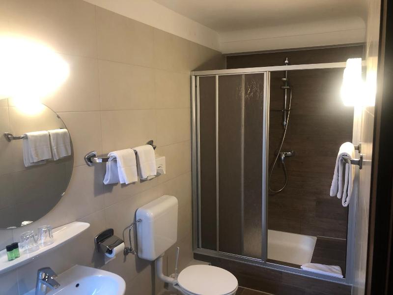 Hotel Du Parc image
