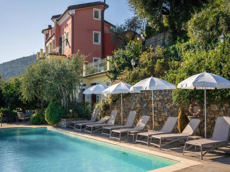 Le Ville Relais image