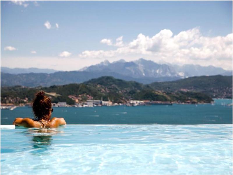 Le Ville Relais image