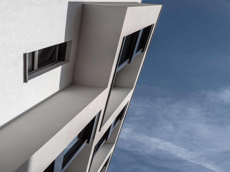 Base Nyon image