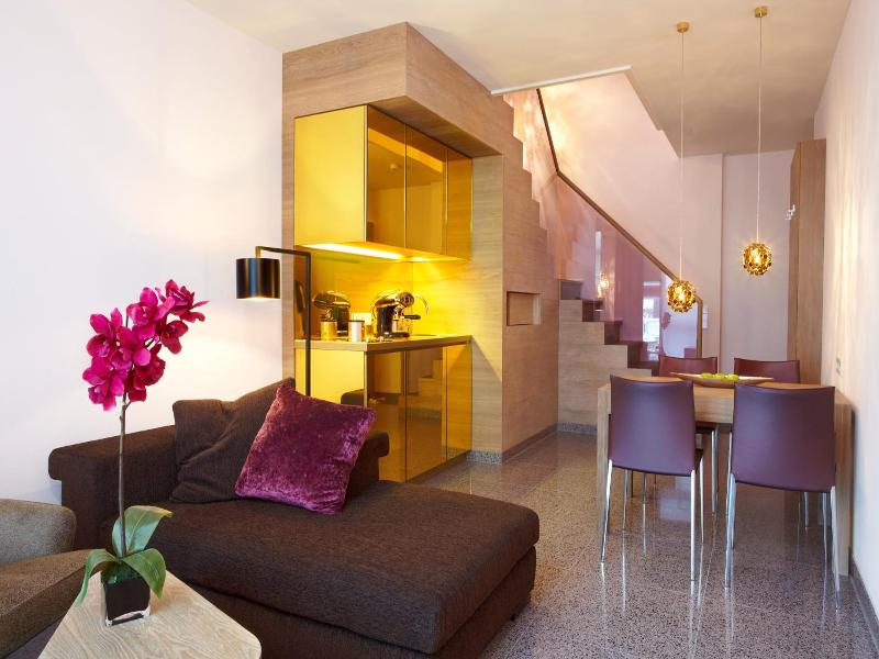 Abito Suites image