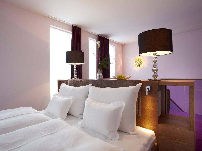 Abito Suites image