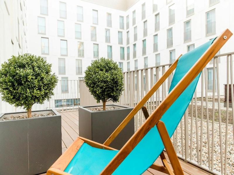 Motel One Köln-neumarkt image