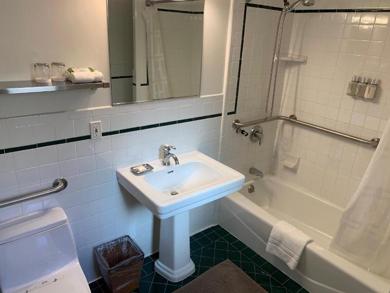 Parker Guest House image