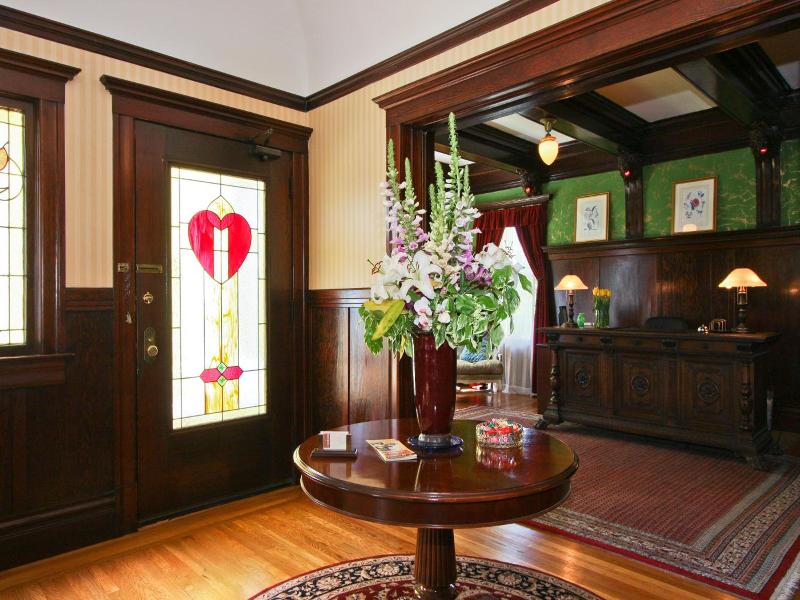 Parker Guest House image