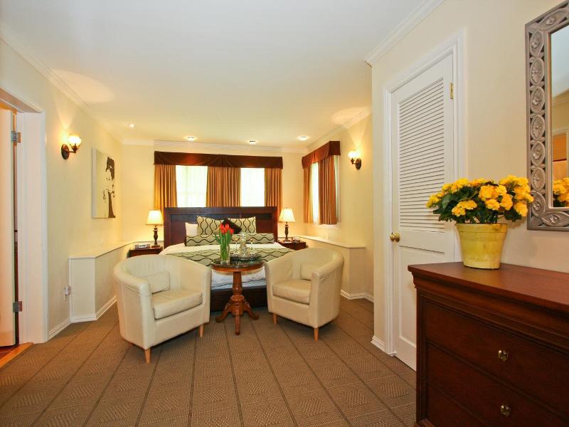 Parker Guest House image