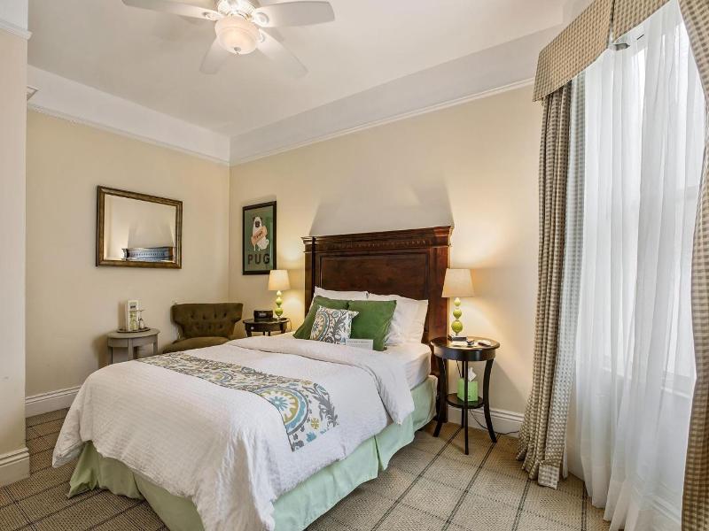 Parker Guest House image
