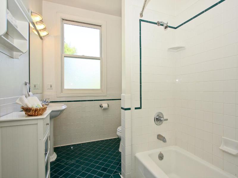 Parker Guest House image