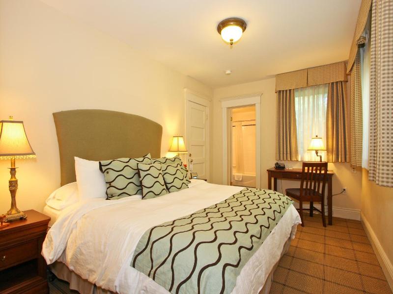 Parker Guest House image