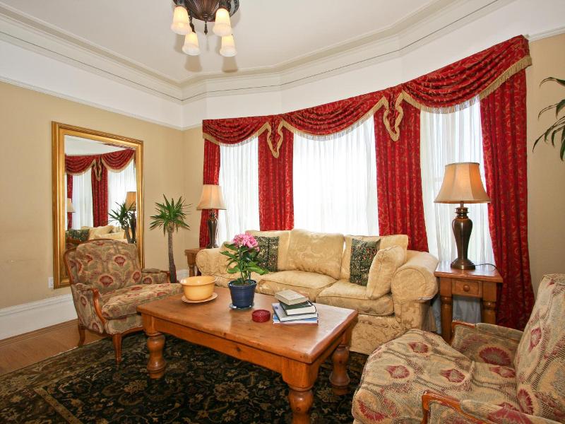 Parker Guest House image