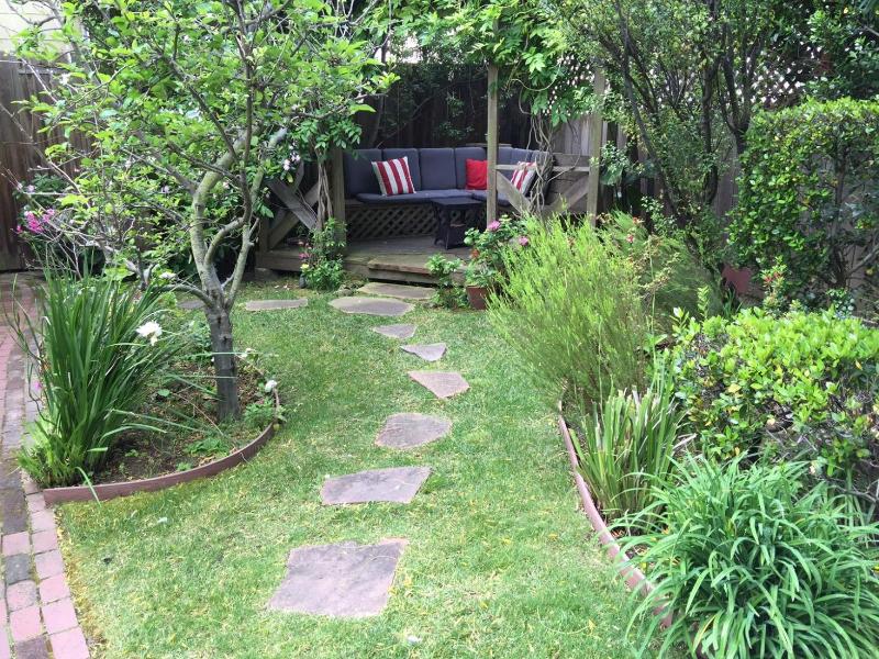 Parker Guest House image