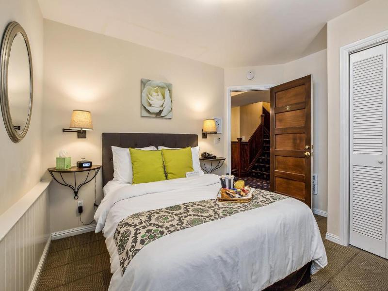 Parker Guest House image