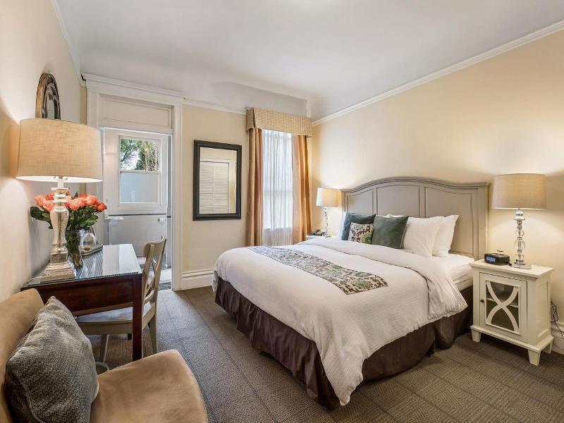 Parker Guest House image
