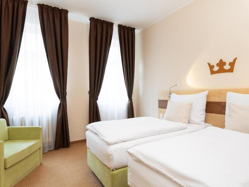 Hotel Ceská Koruna image