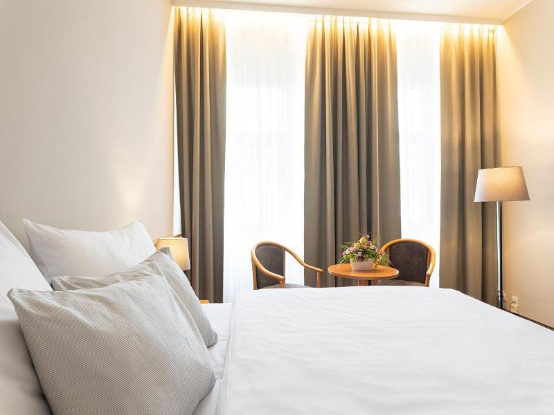 Hotel Ceská Koruna image