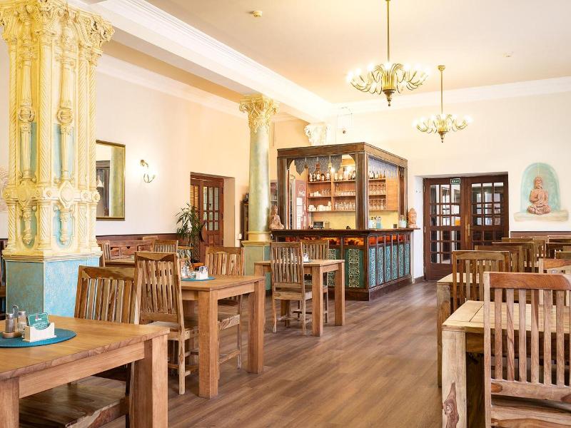 Hotel Ceská Koruna image