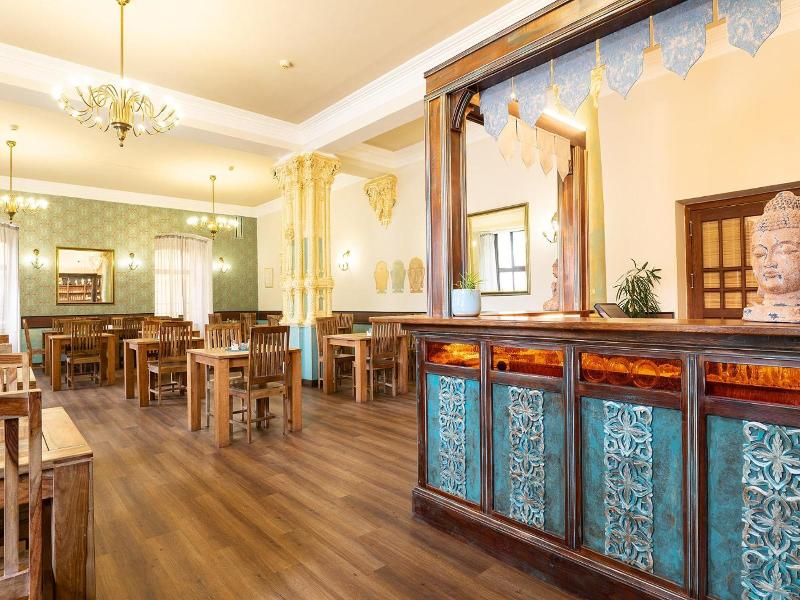 Hotel Ceská Koruna image