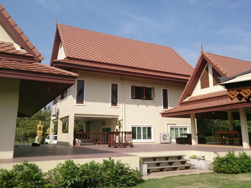 Thararin Villa
