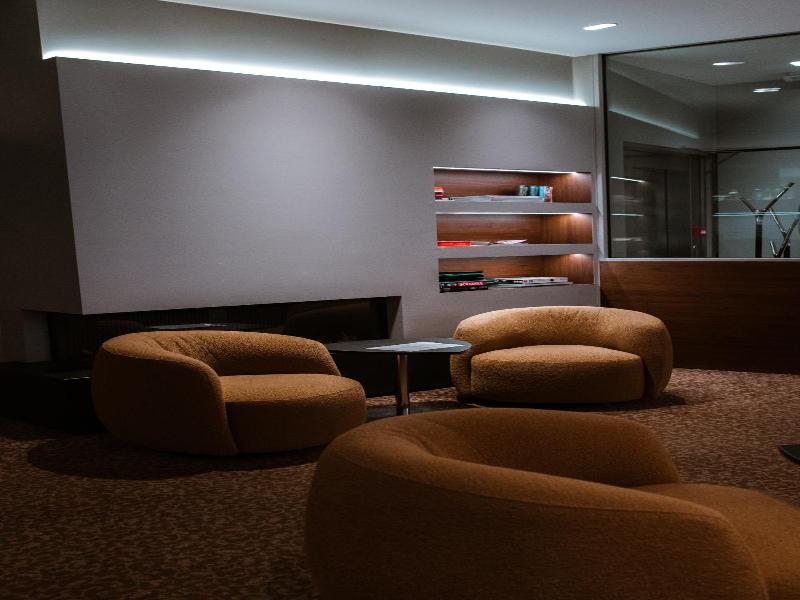 Square Hotel image